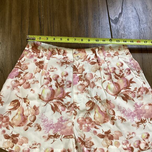 Paige High Rise Floral Fruit Mecca Orange Tabby Shorts Pleated viscose Sz 6 NWT - Picture 6 of 9